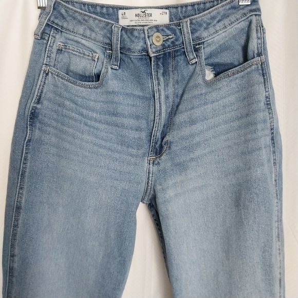 Hollister Curvy Ultra High-Rise Mom Jean  4R 25½" Short Inseam W27 Mid Wash - Picture 3 of 10